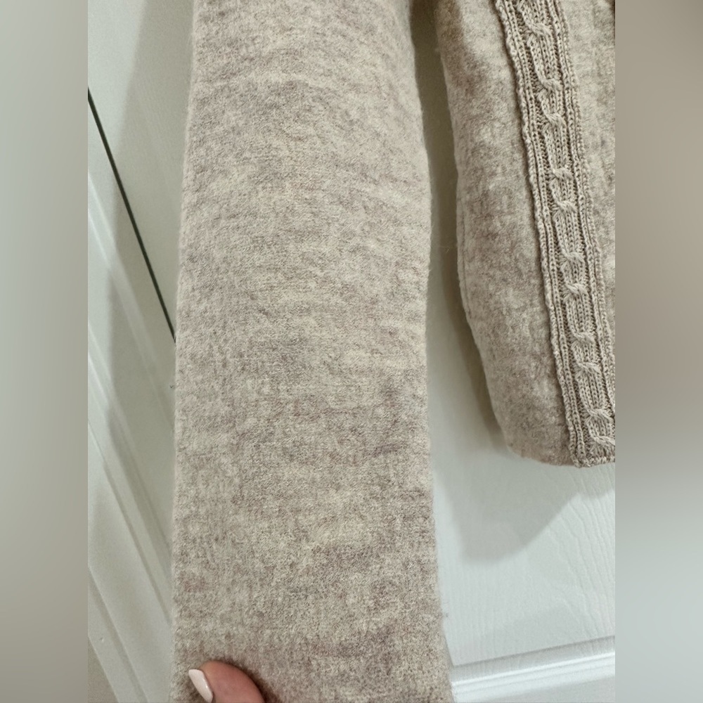 VENARIO Dina Duffle Coat 100% Wool Jacket Size M Beige Equestrian NWOT Knit‌‌ - Picture 5 of 9